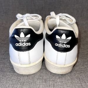 Adidas Superstar Sneakers